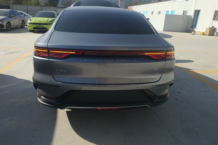 Used BYD Han 2022 EV Genesis Edition 610KM All-Wheel Drive Premium Model
