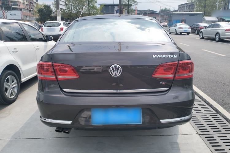 Used Volkswagen Magotan 2015 Facelift 1.8TSI Luxury Model