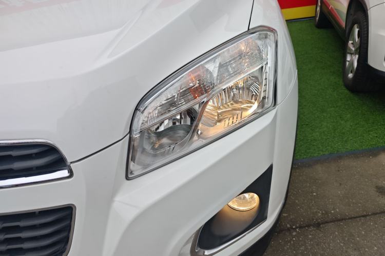 Used Chevrolet Trax 2016 1.4T Automatic Two-Wheel Drive Comfort Version with Sunroof