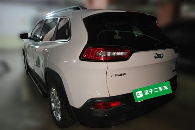 Used Jeep Cherokee 2016 2.4L Leading Edition
