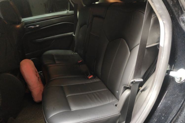 Used Cadillac SRX 2015 3.0L Comfort Version
