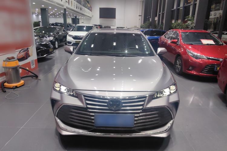 Used Toyota Avalon 2019 2.0L XLE Premium Edition China VI
