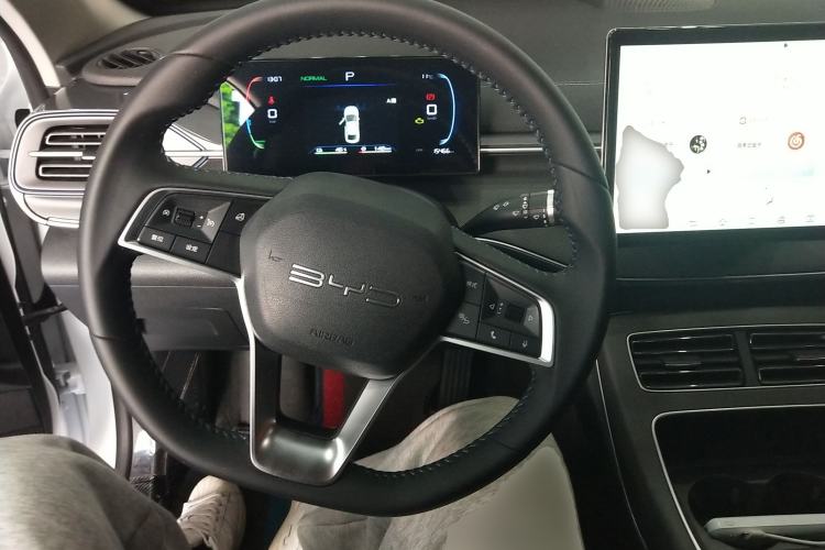 Used BYD Destroyer 05 2024 HONOR Edition DM-i 55KM Luxury Model Steering Wheel