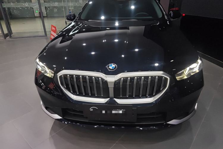 Used BMW 5 Series 2024 530Li Leading Luxury Package
