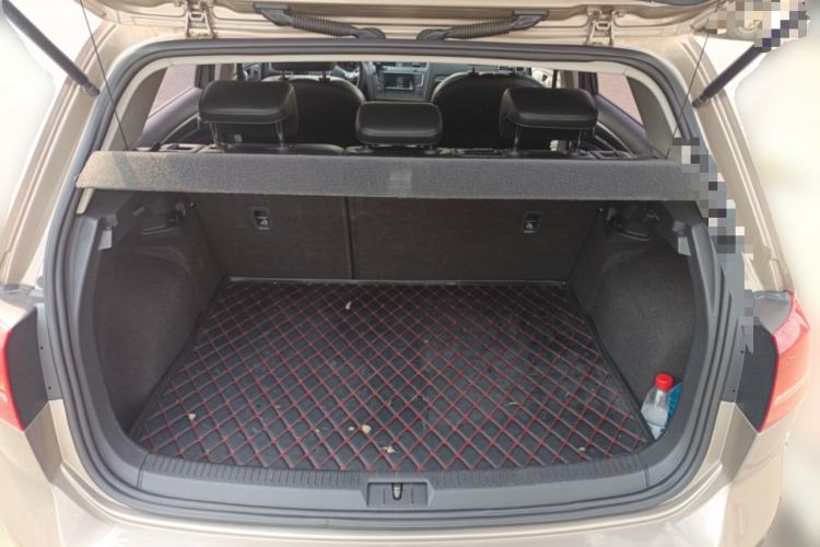 Used Volkswagen Golf 2016 230TSI Automatic Luxury Version
