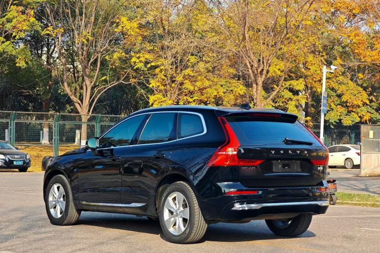 Used Volvo XC60 2022 B5 4x4 Zhiyi Luxury Edition
