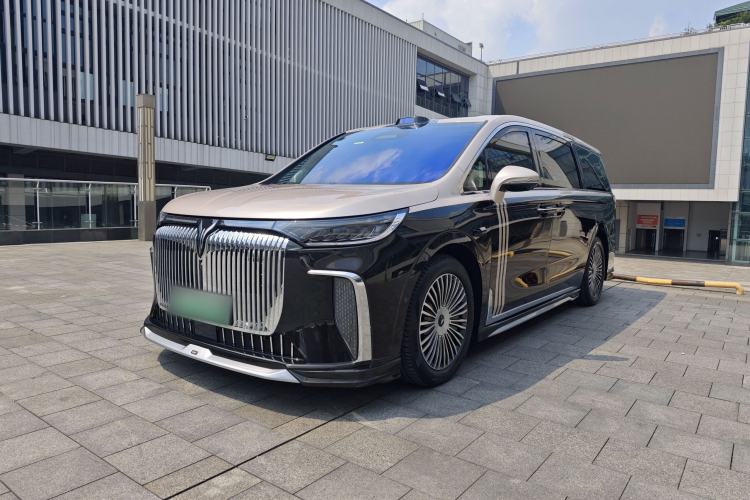 Used VOYAH Dream 2025 PHEV Four-Wheel-Drive Flagship Version – Qiankun Edition