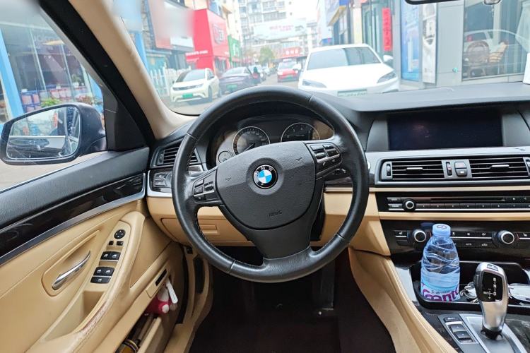 Used BMW 5 Series 2013 525Li Leading Model