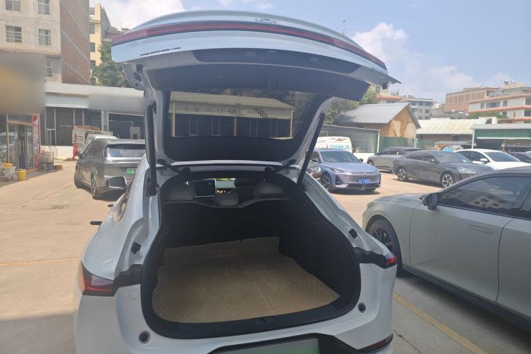 Used CHANGAN NEVO A07 2025 Range-Extended "Truly Delicious" 140 Elite Version Trunk