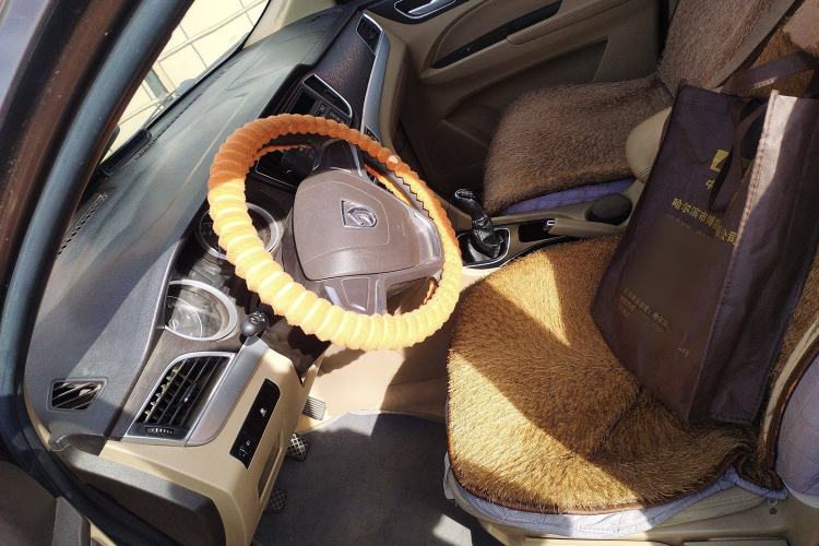 Used Baojun 730 2016 1.5L Manual Standard Version 7 Seats
