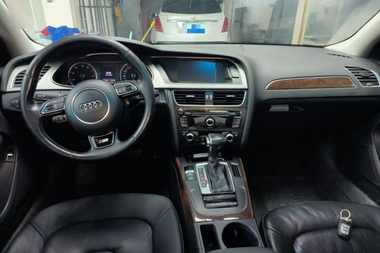 Used Audi A4L 2015 35 TFSI Automatic Comfort Model