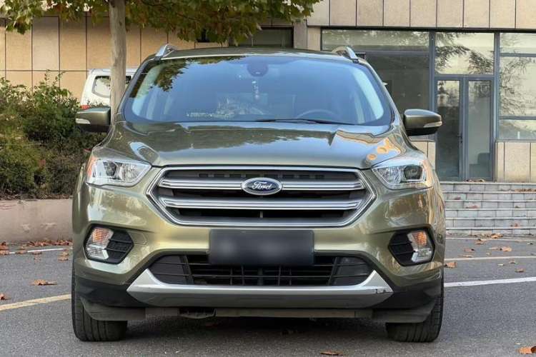 Used Ford Kuga 2017 EcoBoost 180 Two-Wheel-Drive Platinum Edition