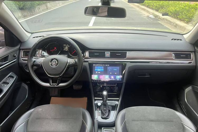 Used Volkswagen Bora 2016 230TSI DSG Luxury Version