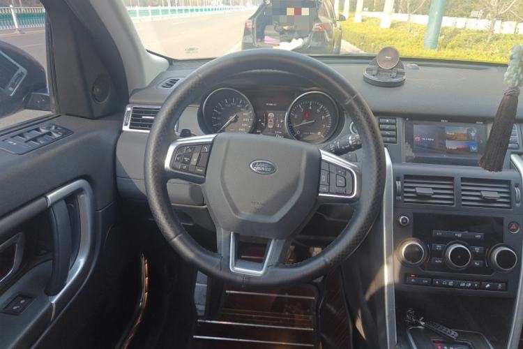 Used Land Rover Discovery Sport 2016 2.0T SE