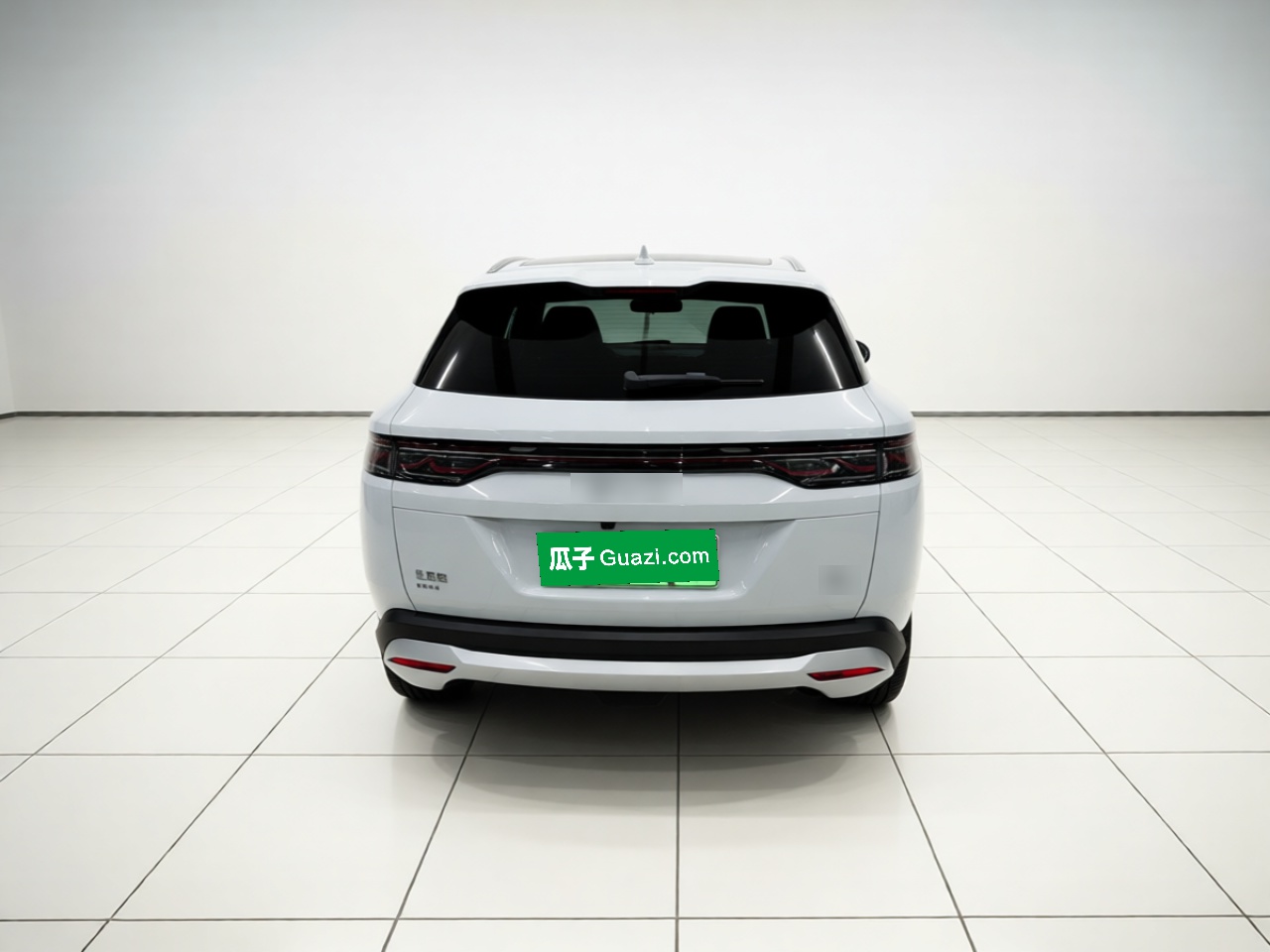 BYD Song L DM-i 2024 112 km Leading Edition — снимка 5