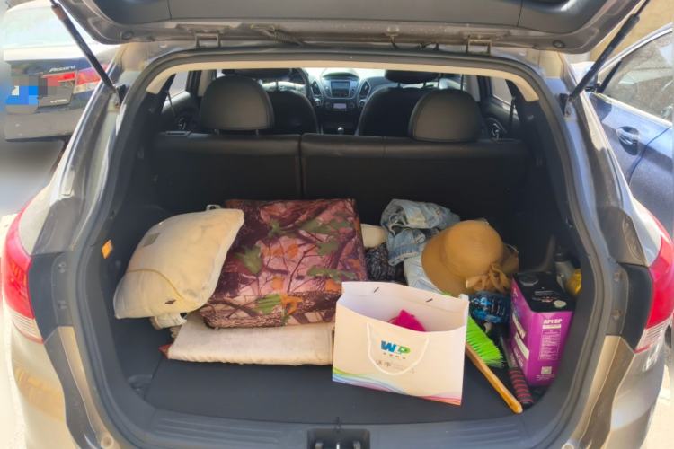 Used Hyundai ix35 2012 2.0L Automatic Two-Wheel Drive Elite Edition GLS Trunk