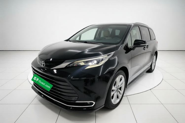 Used Toyota SIENNA 2021 2.5L Hybrid Premium Edition