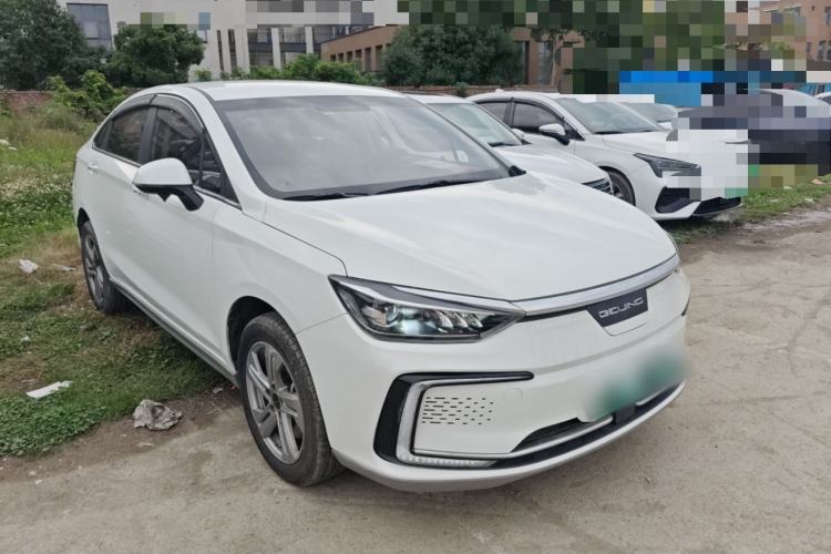 Used BAIC Beijing EU5 2022 Ride-Hailing Luxury Edition Front Right 45 Deg