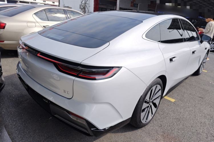 Used Geely Galaxy E8 2024 665 km Range Rear-Drive Starship Long-Range Version Rear Right 45 Deg