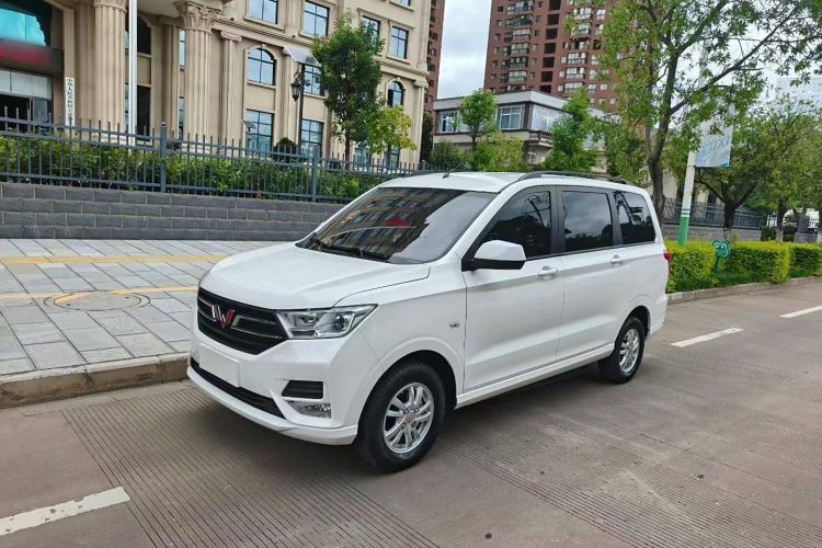 Used Wuling Hongguang 2019 1.5L S Comfort Edition China VI LAR