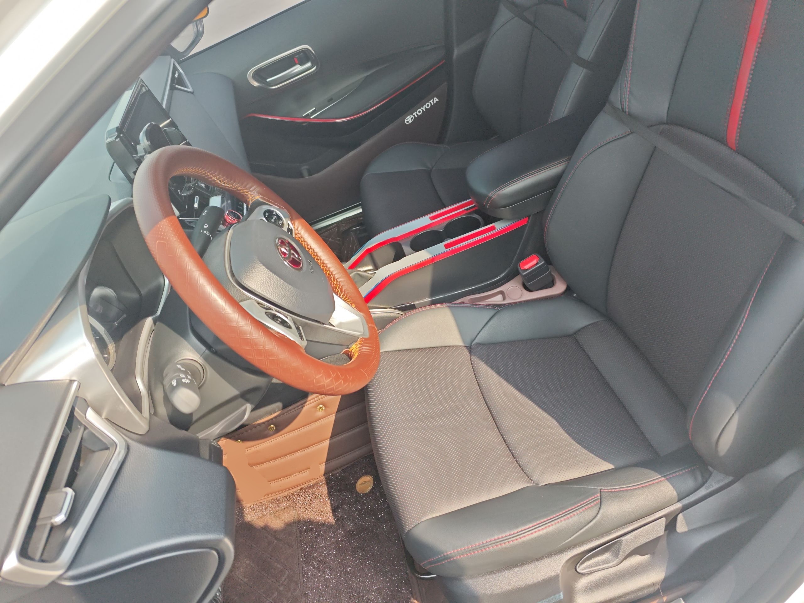 Переднее сиденье в автомобиле