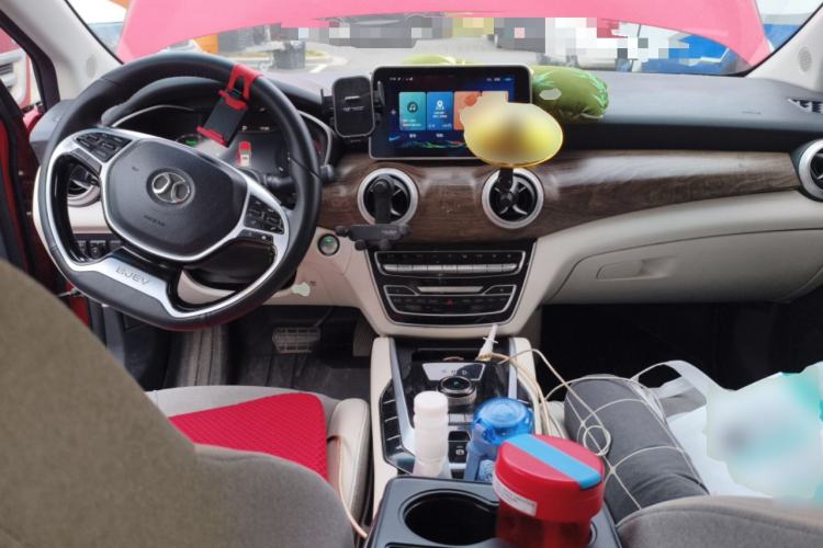 Used BAIC Beijing EU5 2018 R500 Smart Wind Edition Center Console