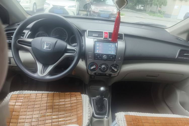 Used Honda City Classic 2012 1.5L manual Elite Edition