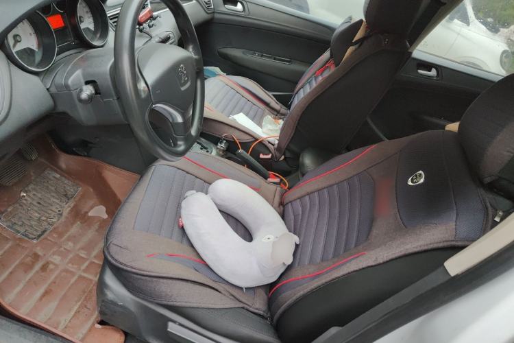 Used Peugeot 308 2013 1.6L Automatic YouShang Model
