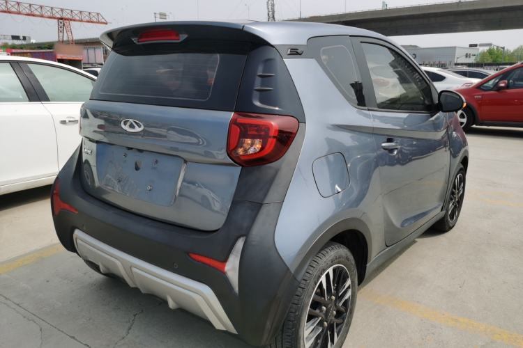 Used Chery QQ Little Ant 2022 Revised Version 2 Sweet Pink Edition Full-Sugar Version 30.6 kWh 30 kW 301 km Rear Right 45 Deg