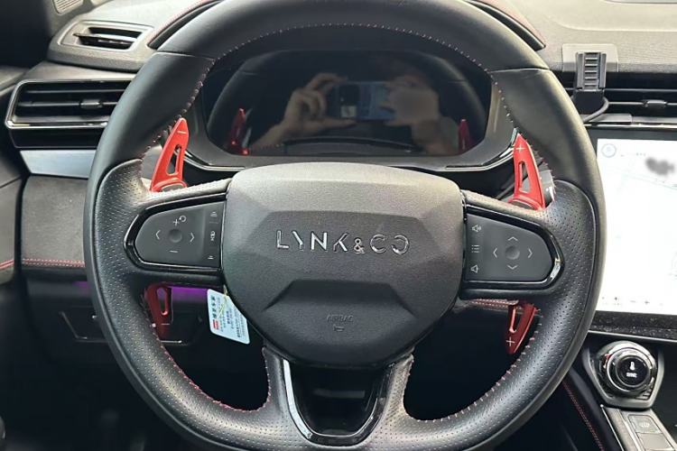 Used Lynk & Co 05 2020 2.0TD Four-Wheel Drive HypeHalo
