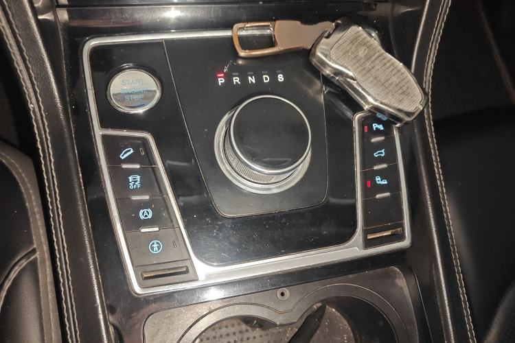 Used Zotye Domy X7 2018 2.0T Automatic Supreme Edition