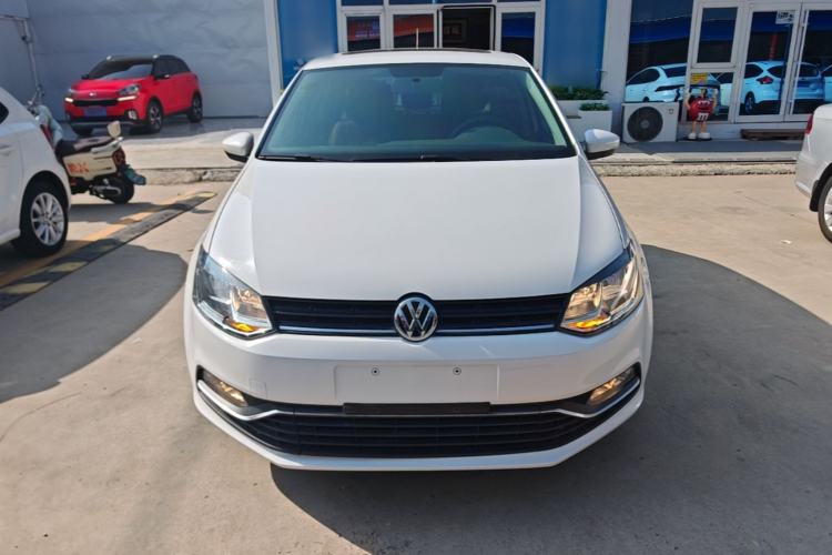 Used Volkswagen Polo 2016 1.6L Automatic Comfort Model Front