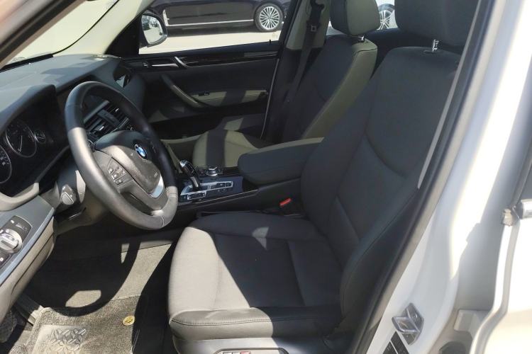 Used BMW X3 2014 xDrive20i Leading Model