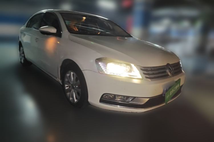 Used Volkswagen Magotan 2012 Revised 1.8TSI Luxury Version
