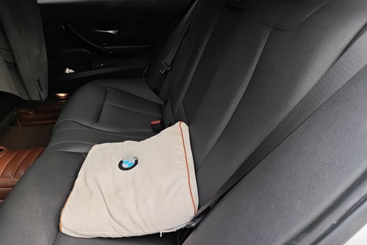Used BMW 3 Series 2019 320Li Fashion Model Left Rear Seat