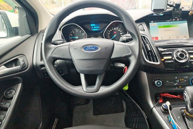 Used Ford Focus 2017 Hatchback 1.6L Automatic Comfort Plus SmartDrive Edition
