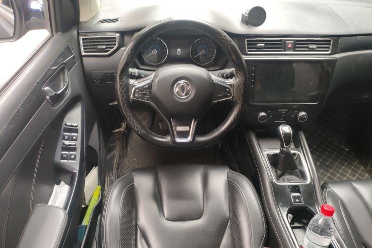 Used Dongfeng Fengon 580 2016 1.5T Manual Luxury Edition