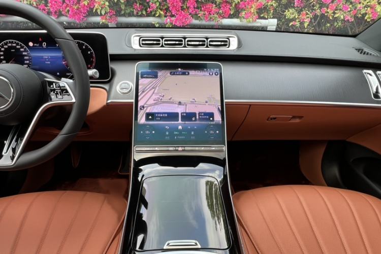 Used Mercedes-Benz S-Class 2024 Restyled S 400 L Business Version
