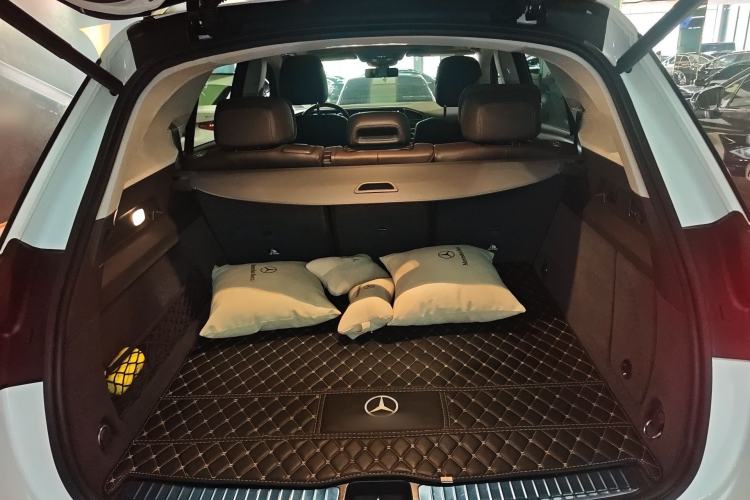 Used Mercedes-Benz GLE 2020 Restyled GLE 350 4MATIC Fashion Edition Trunk