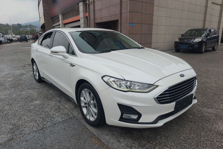 Used Ford Mondeo 2020 EcoBoost 180 Stylish Model Front Right 45 Deg