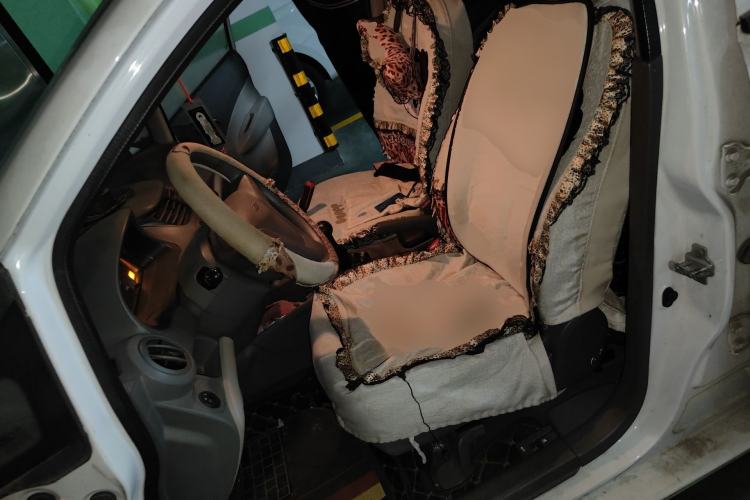 Used Chevrolet Sail 2010 Sedan 1.4L Manual Enjoyment Edition Left Front Seat