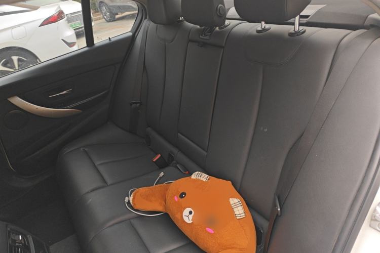 Used BMW 3 Series 2015 320i Fashion Model
