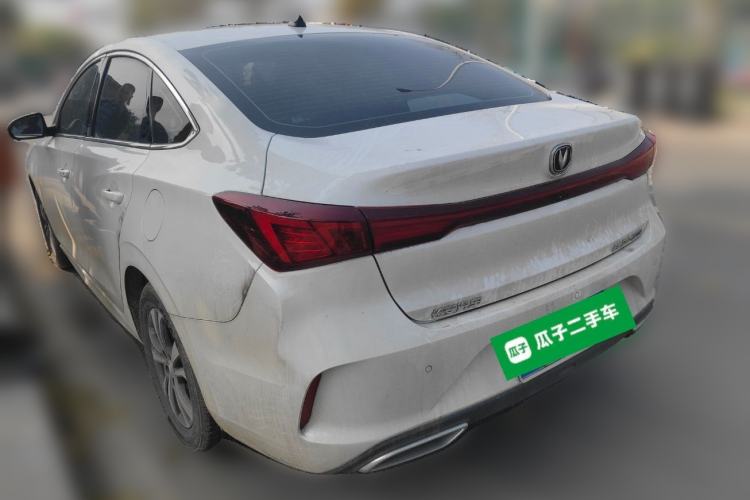 Used CHANGAN Eado 2025 PLUS 1.4T Dual-Clutch High-Energy Version
