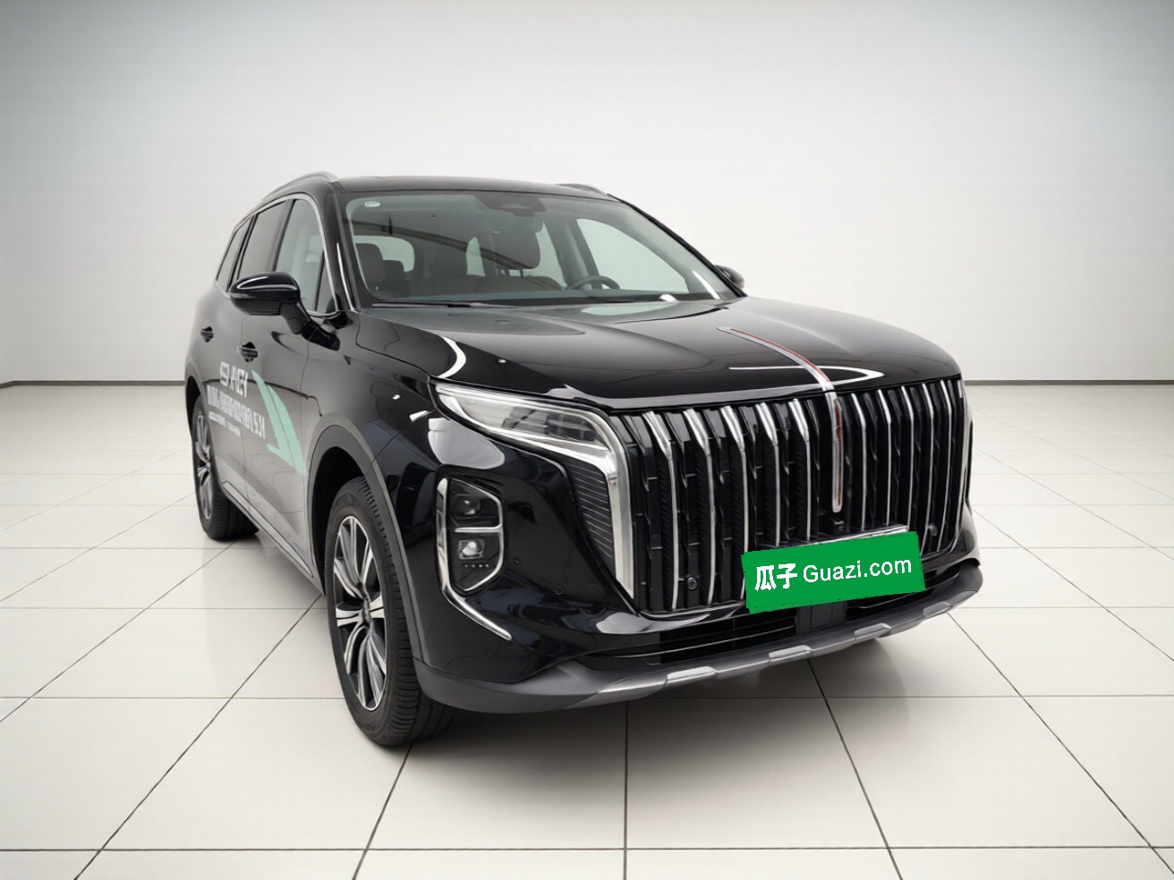 Hongqi HS7 PHEV 2025 Model 2.0T PHEV Four-Wheel Drive 2 Million Units Commemorative Edition 6-Seater — снимка 3