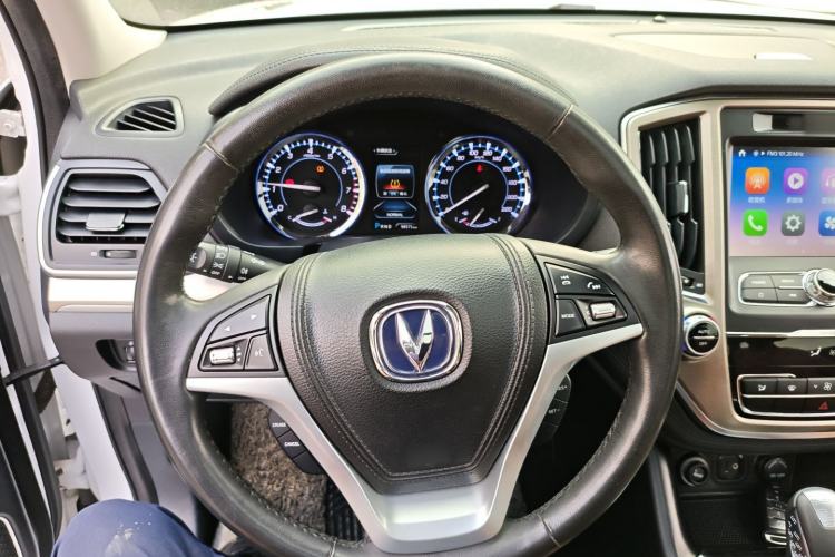Used Changan CS95 2017 2.0T Two-Wheel Drive Zhituo Edition