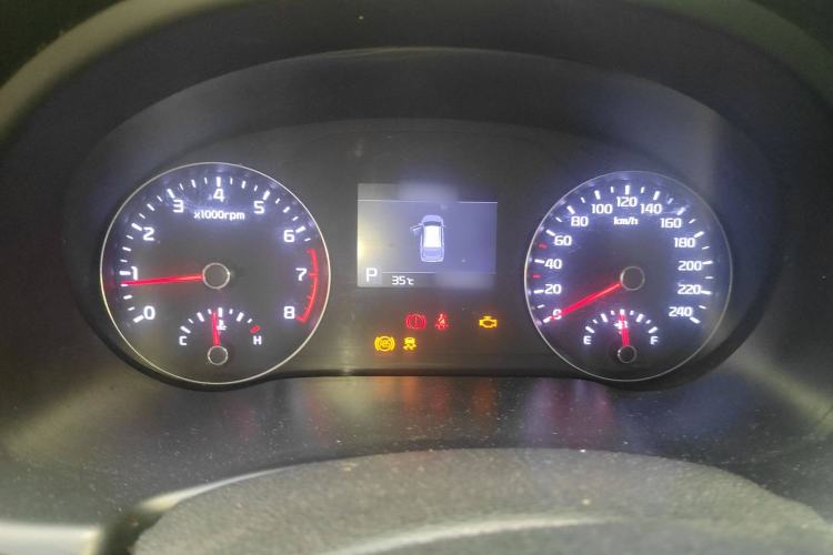 Used Kia KX7 2017 2.0L Automatic 2WD SMART 5-seater