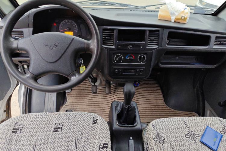 Used Wuling Zhiguang 2020 1.2L Practical Model China VI LSI