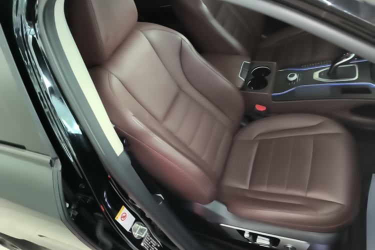 Used Wey VV7 2020 2.0T Flagship Edition Right Front Seat