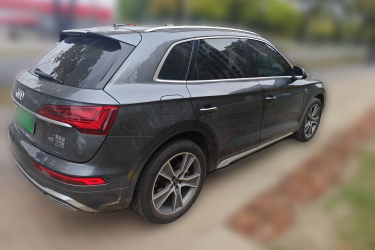 Used Audi Q5L 2021 40 TFSI Fashion Dynamic Model Rear Right 45 Deg