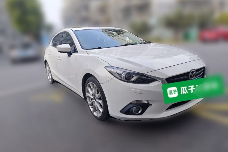 Used Mazda Mazda 3 Axela 2014 Hatchback 2.0L Automatic Flagship Model